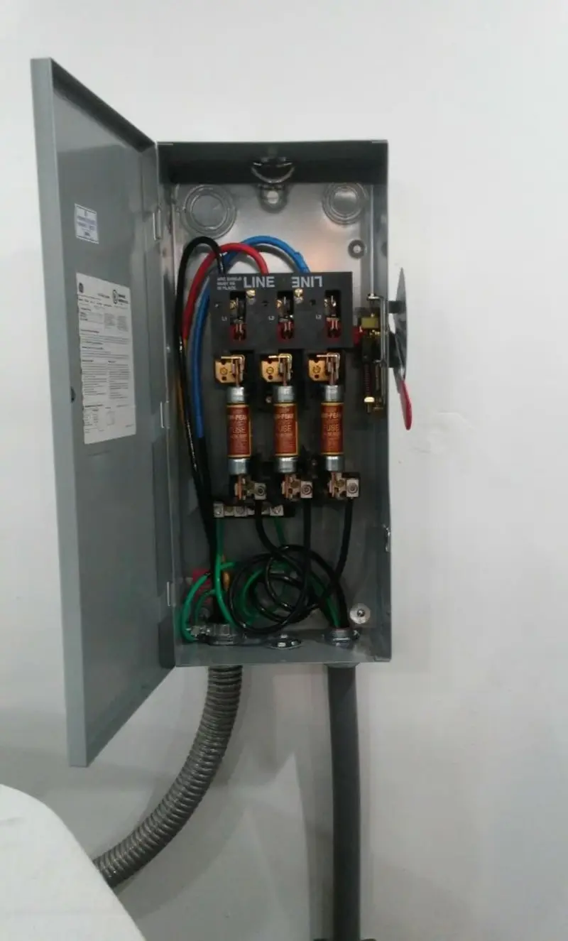 Three-phase disconnect switch installed for Electrical Wiring & Rewiring in Conneaut